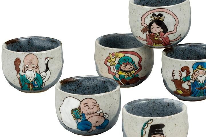九谷焼　盃　おちょこ　干支　七福神　時代絵　金彩 九谷焼 盃 おちょこ 干支 七福神 時代絵 金彩 - メルカリ