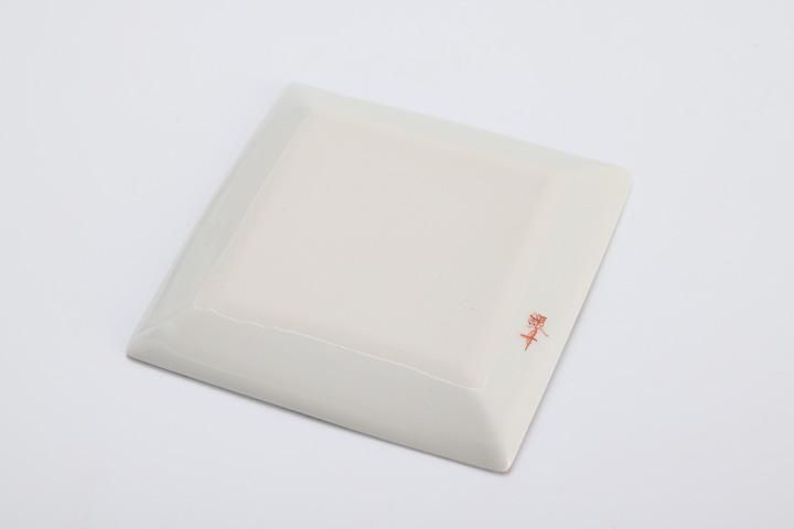 角取皿 金箔花文 /銀舟窯
