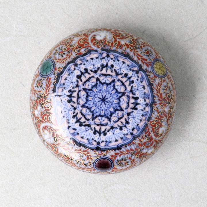 香合 青華紅彩幻華文 /三浦晃禎