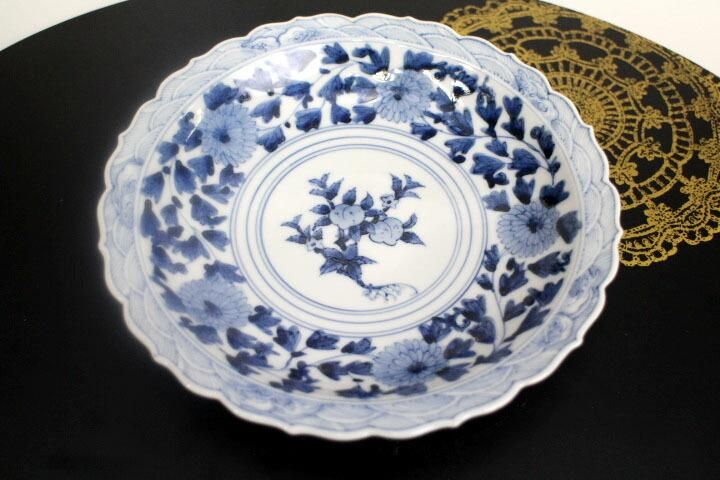 宮内庁御用窯】6号中皿 桃果唐草文/山本長左