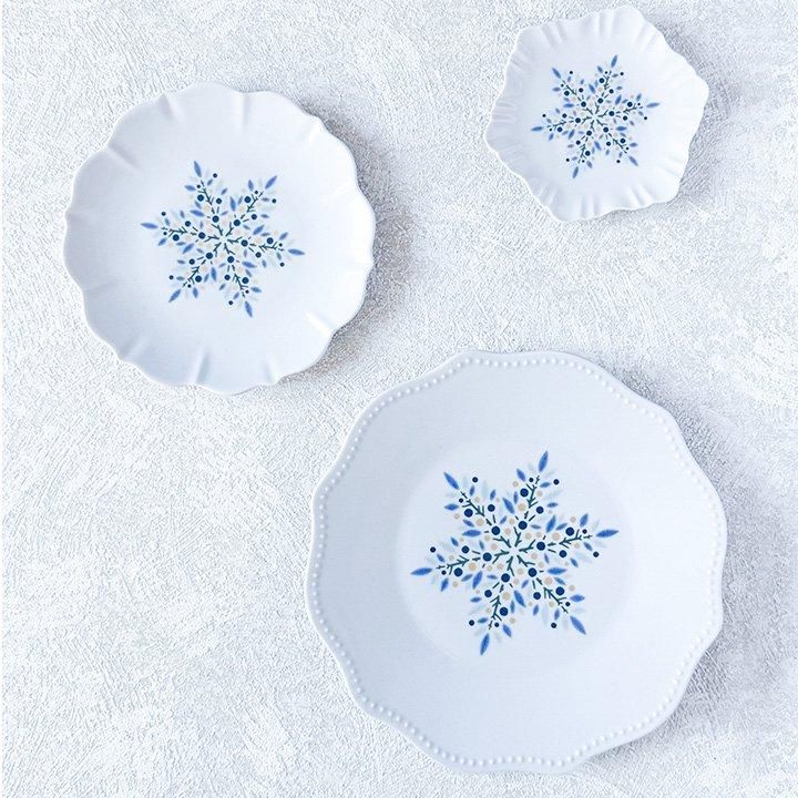 雪結晶 レリーフ皿 | 青【3枚セット】 / ハレクタニ | 九谷焼専門店の