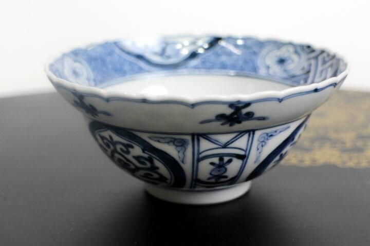 京焼染付芙蓉手小鉢9客　新品未使用　　和鳳作　最後の9客 芙蓉手VOC 9寸段付皿 – HULS GALLERY TOKYO | 現代工芸ギャラリー