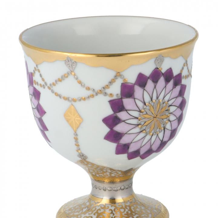 ヤンセイチュウ 陶磁器 置物 白・紫・金 ヤンセイチュウ 陶磁器 置物 白・紫・金 ヤンセイチュウ 陶磁器 置物