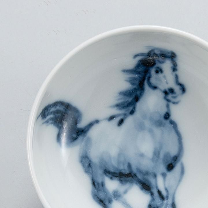 盃 染付左馬/安東早苗 木箱入り - 和食器の通販なら九谷焼専門店の陶らいふ