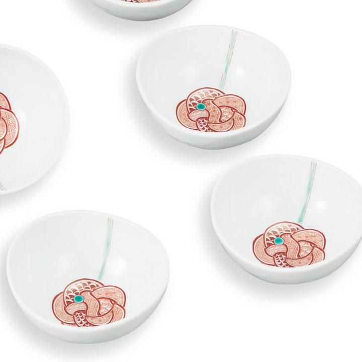 未使用保管品✨九谷焼 大志窯 5.8号皿 宝尽くし 1枚✨鉢 吉祥 正月 未使用保管品✨九谷焼 大志窯 5.8号皿 宝尽くし 1枚✨鉢