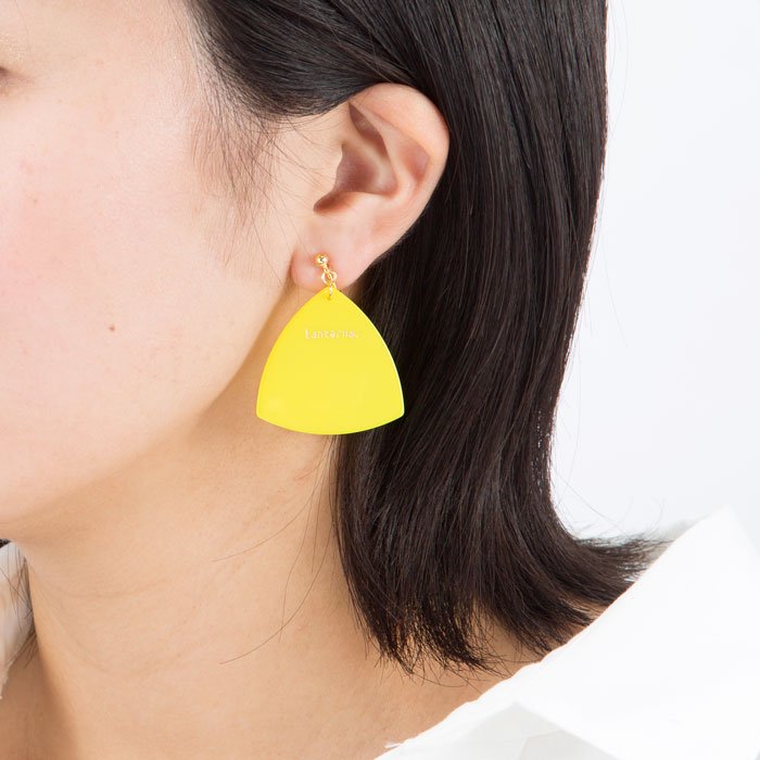Pick Earring - Yellow (ピックのイヤリング - イエロー)