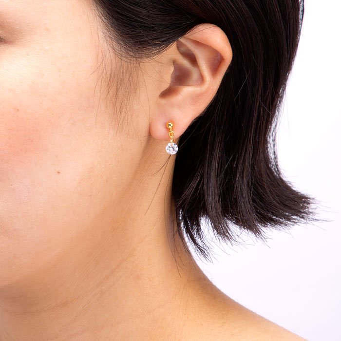 Small Bare Gem Earrings(小粒ジルコニアのイヤリング)