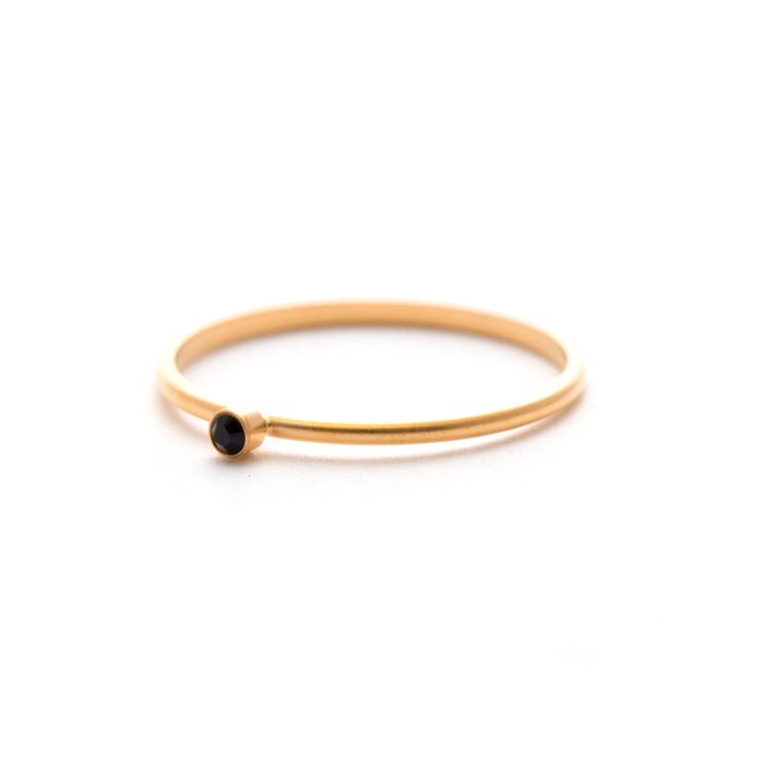 Tiny 1 Stone Ring (Mat Color) - Jet