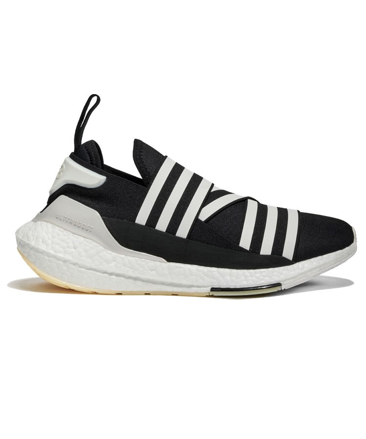 Y-3 / ワイスリー 2022'S/S COLLECTION 「Y-3 ULTRABOOST 22」
