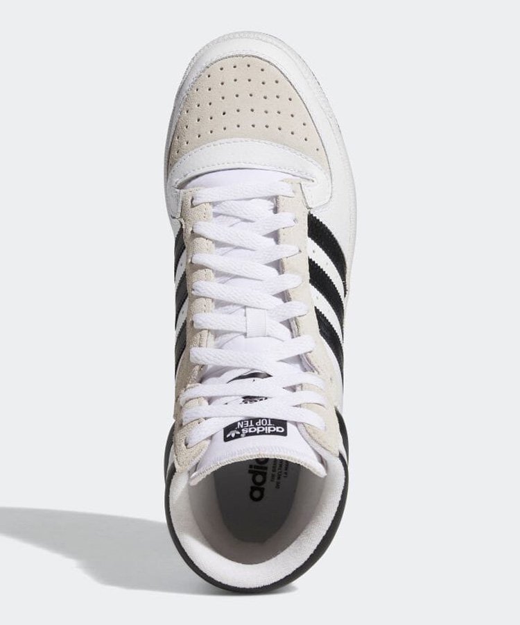 <img class='new_mark_img1' src='https://img.shop-pro.jp/img/new/icons5.gif' style='border:none;display:inline;margin:0px;padding:0px;width:auto;' />adidas TOP TEN RB (トップテン RB) / フットウェアホワイト×コアブラック [GX0741]