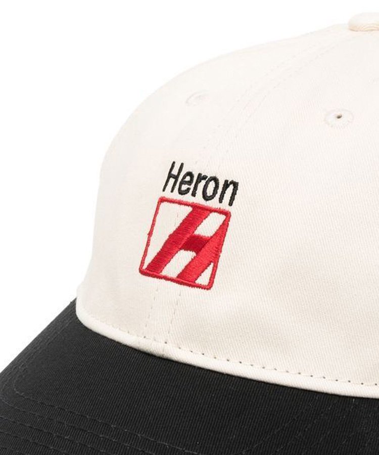 HERON LOGO HAT / ホワイト×レッド [HMLF22-228]