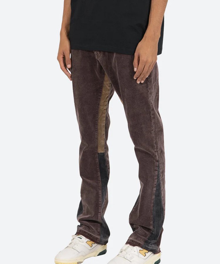 <img class='new_mark_img1' src='https://img.shop-pro.jp/img/new/icons5.gif' style='border:none;display:inline;margin:0px;padding:0px;width:auto;' />B356 CORDUROY FLARE PANTS / ブラウン