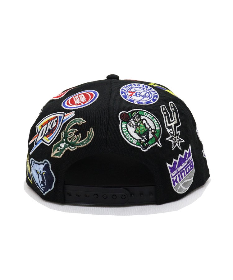 <img class='new_mark_img1' src='https://img.shop-pro.jp/img/new/icons61.gif' style='border:none;display:inline;margin:0px;padding:0px;width:auto;' />9FIFTY Team Logo Allover NBA / ֥å [13773161]