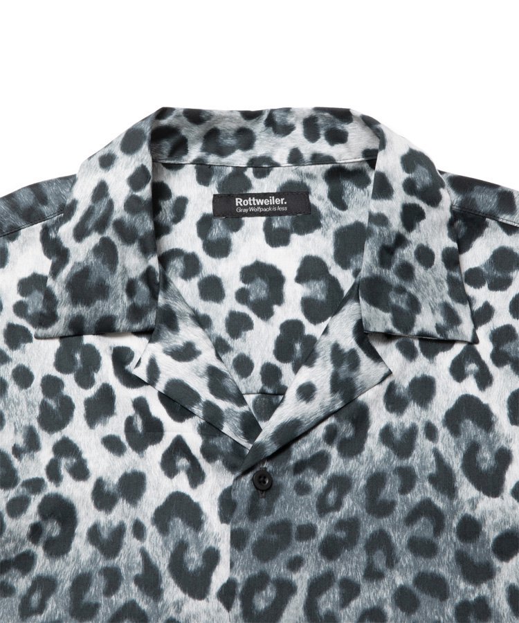 <img class='new_mark_img1' src='https://img.shop-pro.jp/img/new/icons5.gif' style='border:none;display:inline;margin:0px;padding:0px;width:auto;' />R9 LEOPARD S/S SHIRT / 졼 [RW24S0207]