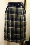 <img class='new_mark_img1' src='https://img.shop-pro.jp/img/new/icons43.gif' style='border:none;display:inline;margin:0px;padding:0px;width:auto;' />60'S70'S CHECK WOOL SKIRT (NVY/OD/TQ/O.WHT)
