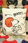 <img class='new_mark_img1' src='https://img.shop-pro.jp/img/new/icons43.gif' style='border:none;display:inline;margin:0px;padding:0px;width:auto;' />VINTAGE 60'S SNOOPY & WOODSTOCK CUSHION