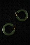 <img class='new_mark_img1' src='https://img.shop-pro.jp/img/new/icons43.gif' style='border:none;display:inline;margin:0px;padding:0px;width:auto;' />VINTAGE BAKELITE HOOP EARRINGS (D.GRN)