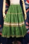 <img class='new_mark_img1' src='https://img.shop-pro.jp/img/new/icons43.gif' style='border:none;display:inline;margin:0px;padding:0px;width:auto;' />50'S MEXICAN SQUAW TIERED CIRCULAR SKIRT (GRN/GLD)