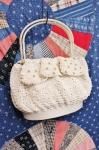<img class='new_mark_img1' src='https://img.shop-pro.jp/img/new/icons43.gif' style='border:none;display:inline;margin:0px;padding:0px;width:auto;' />40'S BEAD CORD CROCHET PLASTIC HANDLE HANDBAG WITH WOOD BEAD (WHT)
