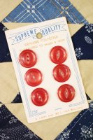 DEAD STOCK 50'S SUPREME QUALITY POLYESTER BUTTON 6P SET (RED)