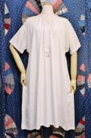 <img class='new_mark_img1' src='https://img.shop-pro.jp/img/new/icons21.gif' style='border:none;display:inline;margin:0px;padding:0px;width:auto;' />ANTIQUE NIGHTY EMBROIDERED MONOGRAM HOMESPUN LINEN DRESS (WHT) 40%OFF 16500ߢ