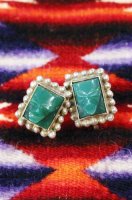 <img class='new_mark_img1' src='https://img.shop-pro.jp/img/new/icons43.gif' style='border:none;display:inline;margin:0px;padding:0px;width:auto;' />40'S MEXICAN SILVER AZTEC TRIBAL MASK GREEN ONYX EARRINGS
