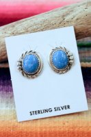 <img class='new_mark_img1' src='https://img.shop-pro.jp/img/new/icons43.gif' style='border:none;display:inline;margin:0px;padding:0px;width:auto;' />NAVAJO DENIM LAPIS STERLING SILVER PIERCED EARRINGS