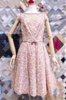 50s BOAT NECK BOTANICAL LACE SLEEVELESS DRESS WITH PANNIER (BRN/BEIGE)