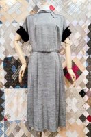 50s Georgiana ROLL NECK BOW VELOUR HEM SLEEVE DRESS WITH BELT (GRY/BLK)
