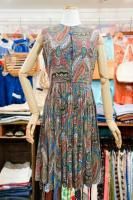 60s PAISLEY PRINT PLEATED SLEEVELESS DRESS (BRN/BLE/RED/GRN)