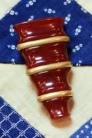 VINTAGE 30s-40s BAKELITE BRASS DRESS CLIP (C.RED) 