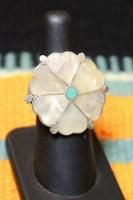 VINTAGE ZUNI DESERT ROSE FLOWER INLAY SILVER RING (SLV/Y.WHT/TQ)