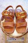 <img class='new_mark_img1' src='https://img.shop-pro.jp/img/new/icons43.gif' style='border:none;display:inline;margin:0px;padding:0px;width:auto;' />DEAD STOCK 70'S LEATHER SANDAL MADE IN ITALY(BRN)