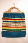 <img class='new_mark_img1' src='https://img.shop-pro.jp/img/new/icons43.gif' style='border:none;display:inline;margin:0px;padding:0px;width:auto;' />VINTAGE MEXICAN RUG WOOD HANDLE BAG(D.TQ)