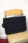 <img class='new_mark_img1' src='https://img.shop-pro.jp/img/new/icons43.gif' style='border:none;display:inline;margin:0px;padding:0px;width:auto;' />40'S CROCHET CODE CLUTCH BAG(BLK)