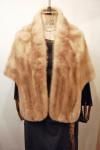 <img class='new_mark_img1' src='https://img.shop-pro.jp/img/new/icons43.gif' style='border:none;display:inline;margin:0px;padding:0px;width:auto;' />VINTAGE 50'S MINK FUR CAPE(B.BEIGE)