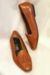 <img class='new_mark_img1' src='https://img.shop-pro.jp/img/new/icons43.gif' style='border:none;display:inline;margin:0px;padding:0px;width:auto;' />80'S SQUARE TOE LEATHER FLAT OPERA PUMPS (MADE IN BRAZILL.BRN)