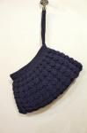 <img class='new_mark_img1' src='https://img.shop-pro.jp/img/new/icons43.gif' style='border:none;display:inline;margin:0px;padding:0px;width:auto;' />30'S CROCHET CORDE CLUTCH BAG (NVY)