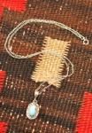 <img class='new_mark_img1' src='https://img.shop-pro.jp/img/new/icons43.gif' style='border:none;display:inline;margin:0px;padding:0px;width:auto;' />NEW NAVAJO DRY CREEK TURQUOISE SILVER PENDANT(W.BLE)