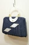 <img class='new_mark_img1' src='https://img.shop-pro.jp/img/new/icons43.gif' style='border:none;display:inline;margin:0px;padding:0px;width:auto;' />60'S LUCITE HANDLE WICKER BASKET HANDBAG (NVY/WHT)