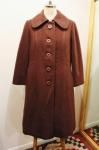 <img class='new_mark_img1' src='https://img.shop-pro.jp/img/new/icons43.gif' style='border:none;display:inline;margin:0px;padding:0px;width:auto;' />60'S ROUND COLLAR WOOL COAT WITH DETACHABLE FAUX FUR LINING (BRN)