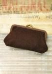 <img class='new_mark_img1' src='https://img.shop-pro.jp/img/new/icons43.gif' style='border:none;display:inline;margin:0px;padding:0px;width:auto;' />VINTAGE FELT COIN PURSE (D.BRN) 