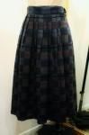 <img class='new_mark_img1' src='https://img.shop-pro.jp/img/new/icons43.gif' style='border:none;display:inline;margin:0px;padding:0px;width:auto;' />70'S CHECK SIDE BELTED PLEAT GATHER WRAP SKIRT (BLK/C.GRY/RED/BLE/YLW)