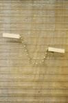 <img class='new_mark_img1' src='https://img.shop-pro.jp/img/new/icons43.gif' style='border:none;display:inline;margin:0px;padding:0px;width:auto;' />VINTAGE FAKE PEARL SWEATER GUARD (P.WHT)
