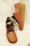 <img class='new_mark_img1' src='https://img.shop-pro.jp/img/new/icons43.gif' style='border:none;display:inline;margin:0px;padding:0px;width:auto;' />DEAD STOCK 70'S TROTTERS SQUARE TOE SHOES (M.BRN)