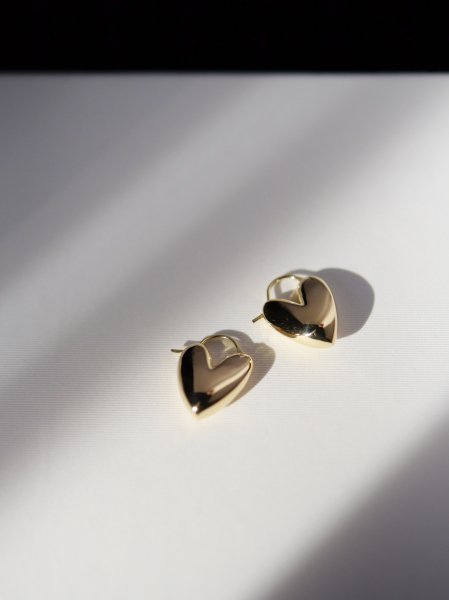 R.ALAGAN TINY PUFFY HEART HOOPS / GOLD