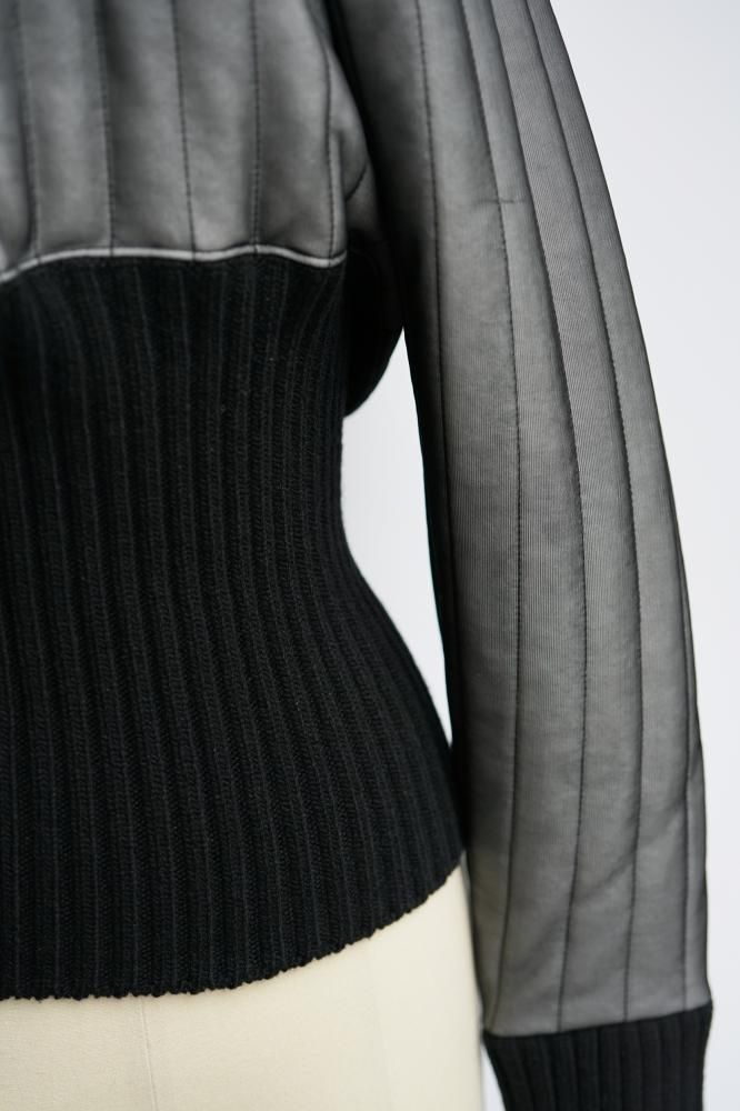 FUMIKA_UCHIDA QUILTED LONG RIB PULL TOP / BLACK - n e p