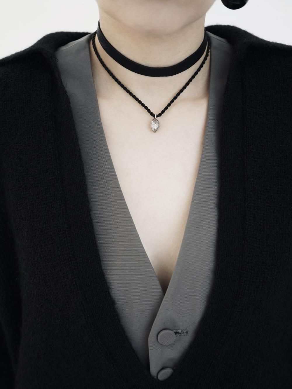 R.ALAGAN TINY BRIDGET CHOKER