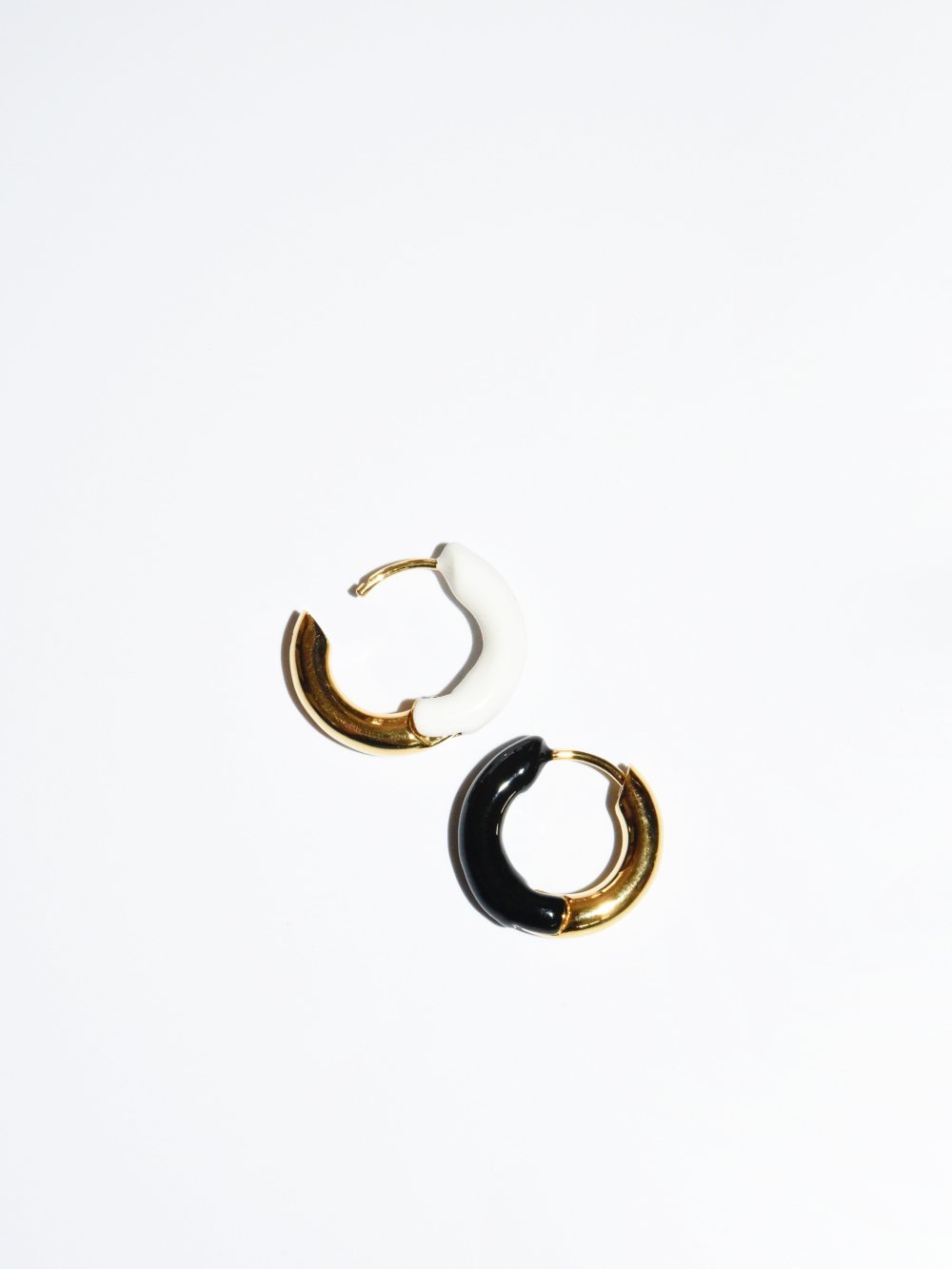 R.ALAGAN DIPPED TINY ALL ROUND HOOPS - n e p