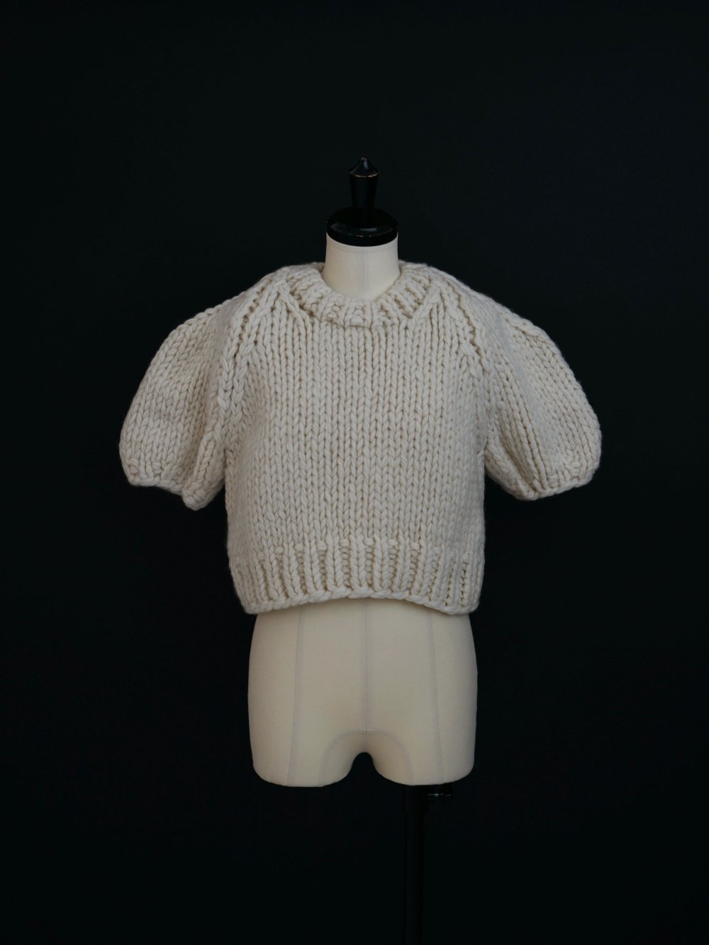 FUMIKA_UCHIDA HAND KNITTED SHORT SLEEVE SWEATER / OFF WHITE